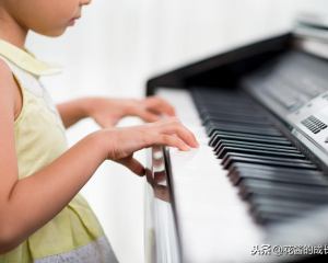 现在的孩子有必要学钢琴吗（学琴二十年后的人生告诉你答案）